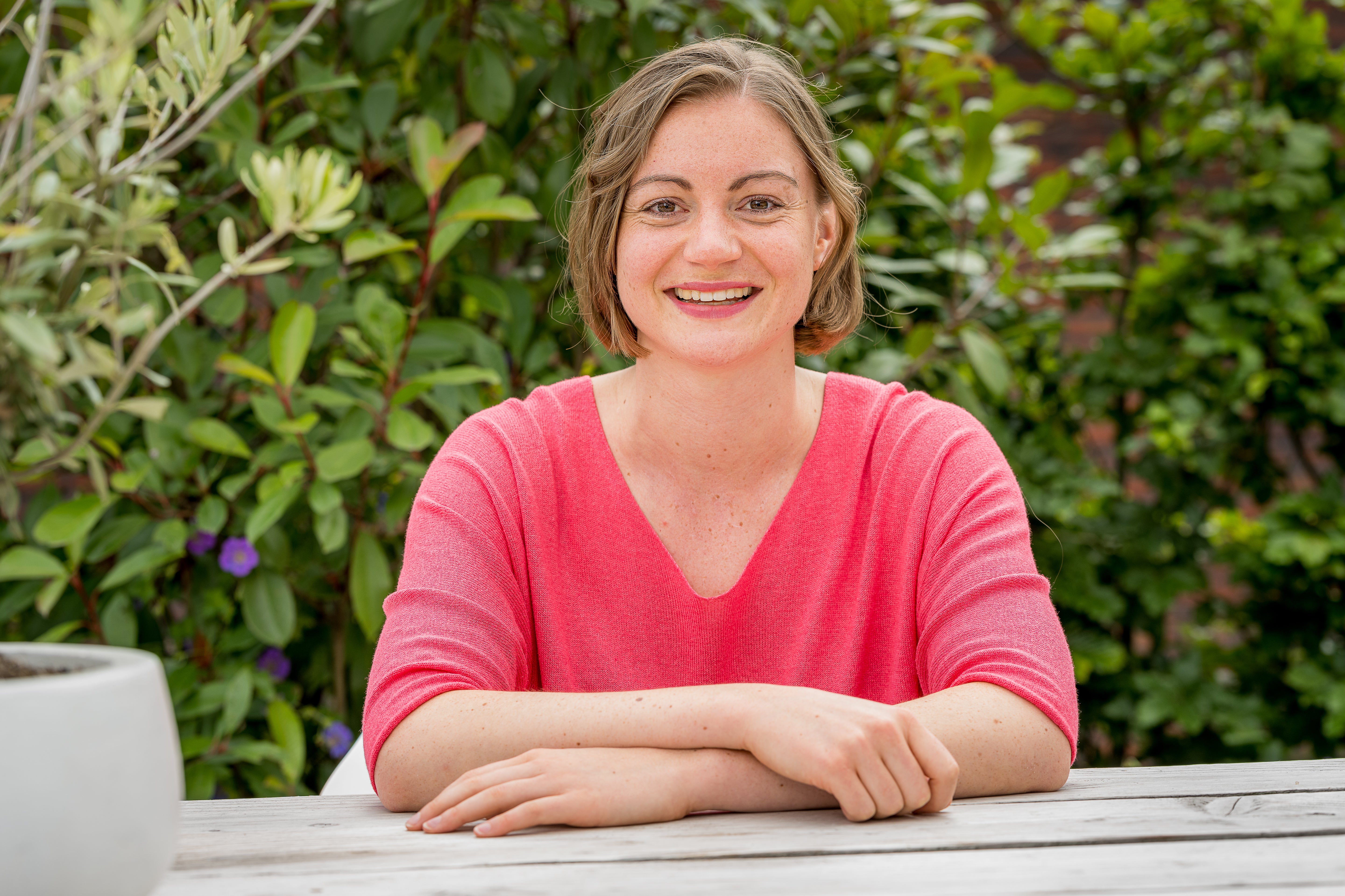 30 min Consult with dietitian Laura